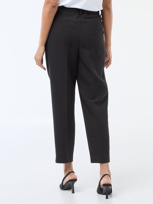 Solid Color Carrot Fit Pants - Kiabi