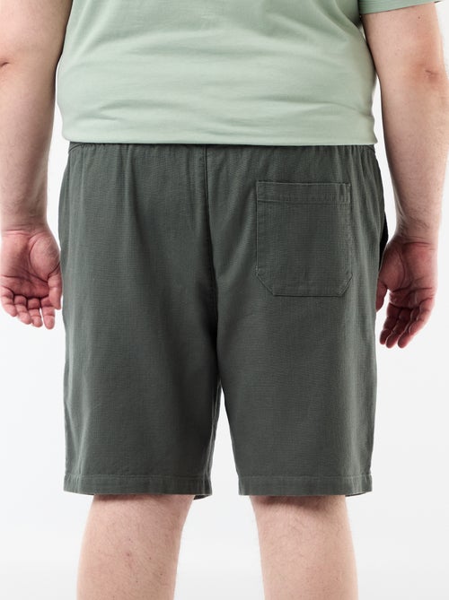 Solid Dobby Fabric Bermuda Shorts - Kiabi