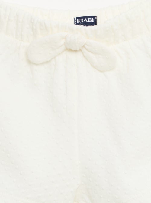 Solid Jacquard Knit Shorts with Decorative Bow - Kiabi