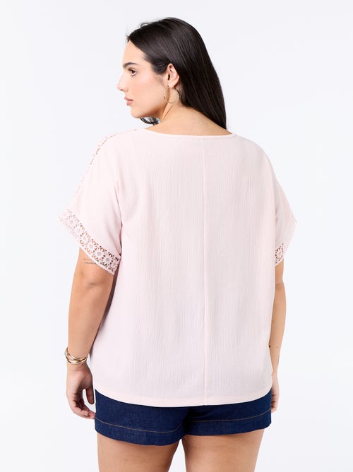 Solid T-shirt with Embroidered & Macramé Sleeves - Kiabi