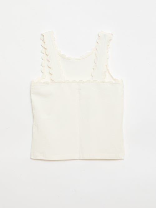 Solid tank top with wavy edges - Kiabi