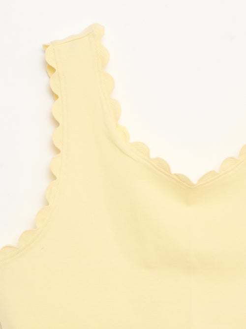 Solid tank top with wavy edges - Kiabi