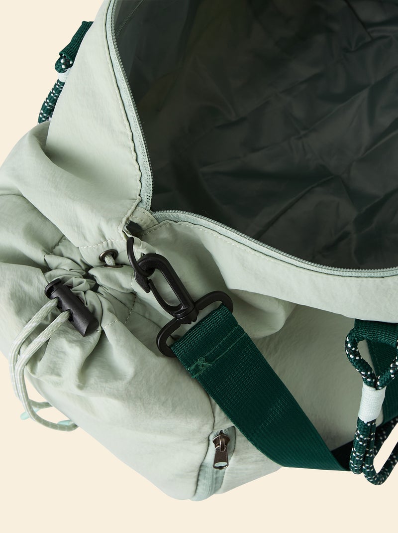 Sports bag with outer pockets and shoe compartment Green - Kiabi