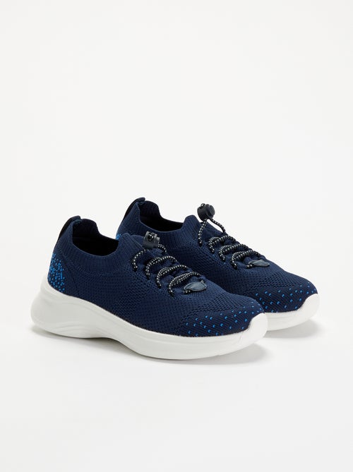 Sportschuhe aus Mesh mit Schnürsenkeln und Stoppern - Kiabi Sportschuhe aus Mesh mit Schnürsenkeln und Stoppern - Kiabi