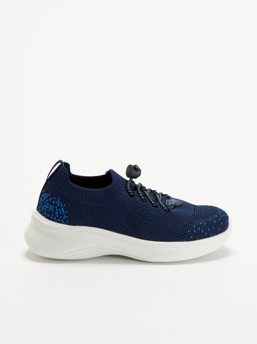 Sportschuhe aus Mesh mit Schnürsenkeln und Stoppern - Kiabi Sportschuhe aus Mesh mit Schnürsenkeln und Stoppern - Kiabi