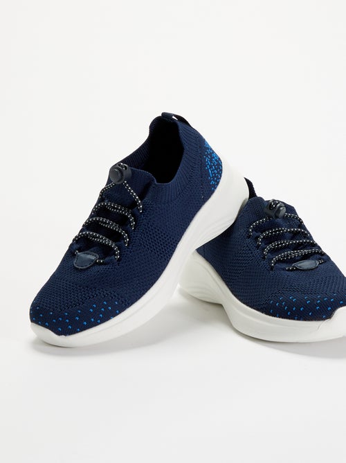 Sportschuhe aus Mesh mit Schnürsenkeln und Stoppern - Kiabi Sportschuhe aus Mesh mit Schnürsenkeln und Stoppern - Kiabi