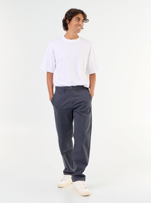 Standard-fit plain chino - Kiabi Standard-fit plain chino - Kiabi