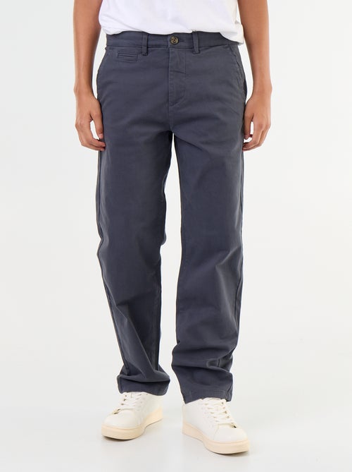Standard-fit plain chino - Kiabi Standard-fit plain chino - Kiabi
