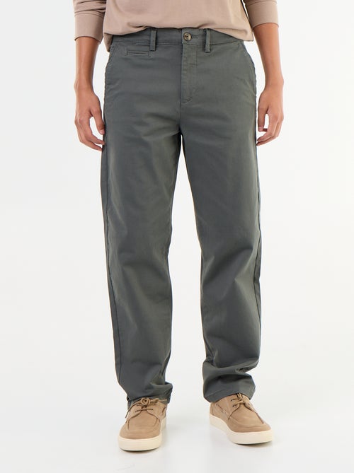 Standard-fit plain chino - Kiabi Standard-fit plain chino - Kiabi