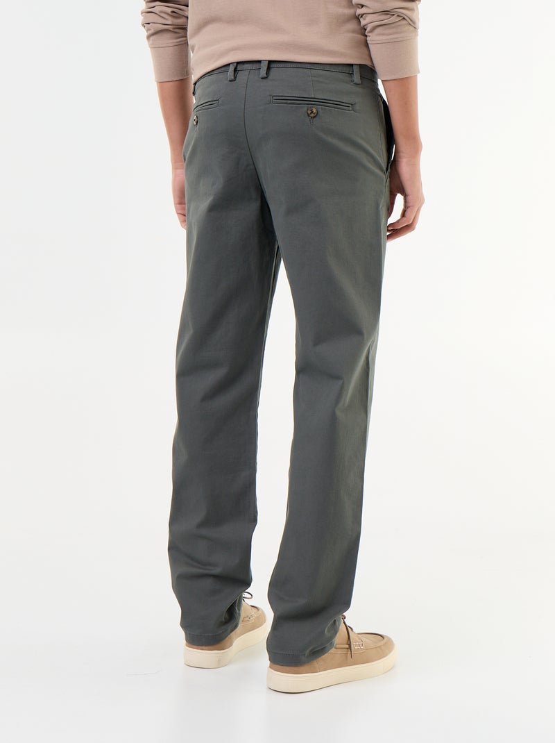 Standard-fit plain chino Green - Kiabi