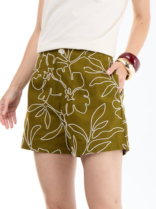 Standard-fit shorts with embroidery - Kiabi
