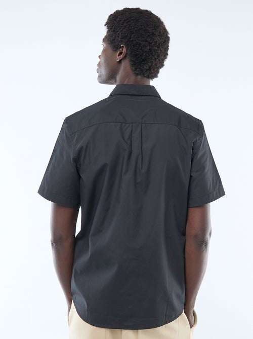 Straight-cut short-sleeved shirt - Kiabi Straight-cut short-sleeved shirt - Kiabi