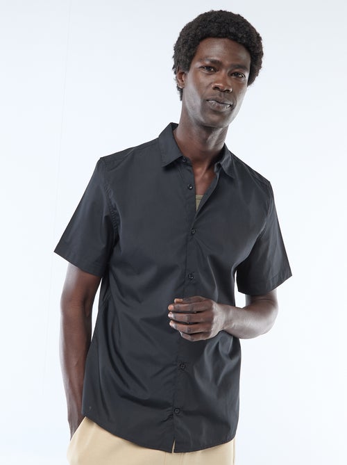 Straight-cut short-sleeved shirt - Kiabi Straight-cut short-sleeved shirt - Kiabi