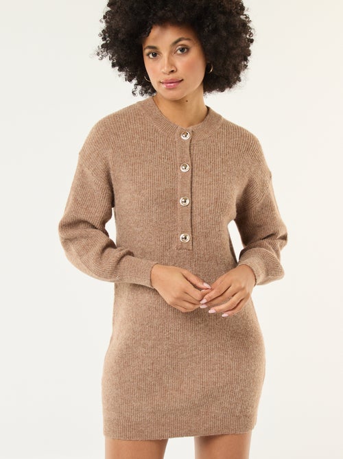 Strickkleid mit goldenen Knöpfen - Kiabi