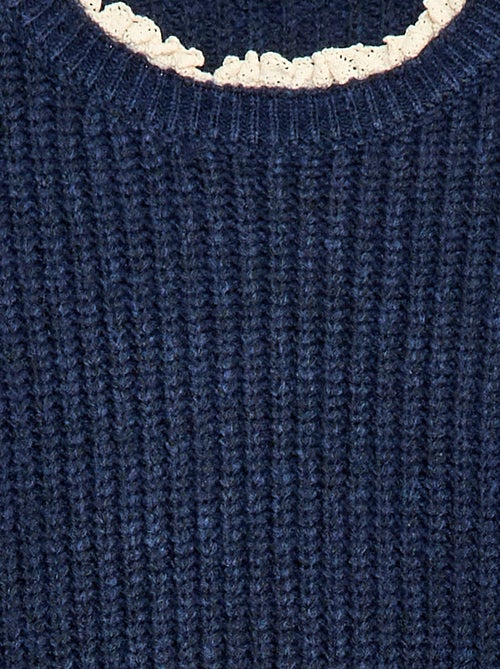 Strickkleid mit Spitzenkragen - Kiabi