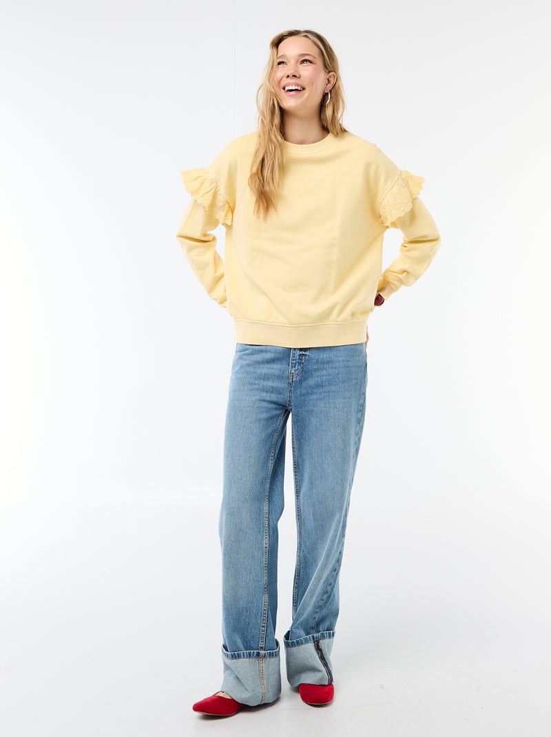 Sweat uni avec volants en borderies anglaises sur les manches Jaune - Kiabi