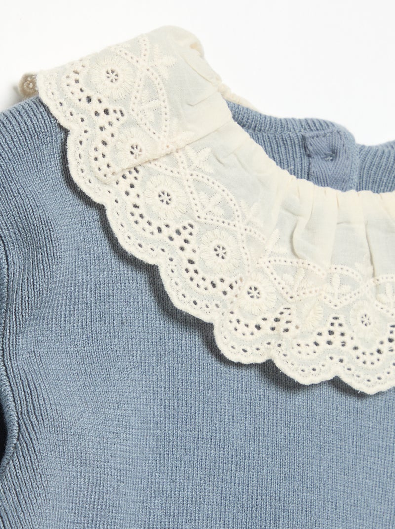 Sweater with decorative eyelet lace collar Blue - Kiabi
