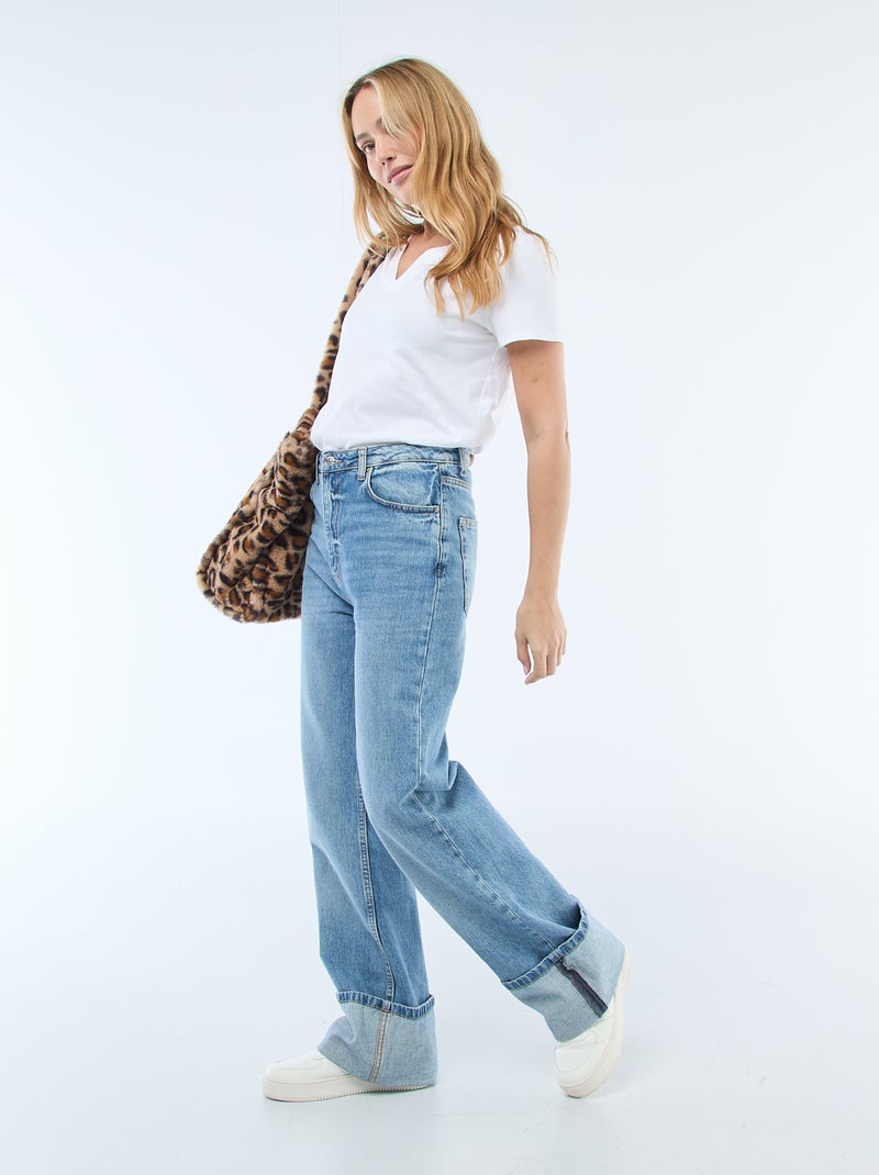 T-shirt à col V Blanc - Kiabi