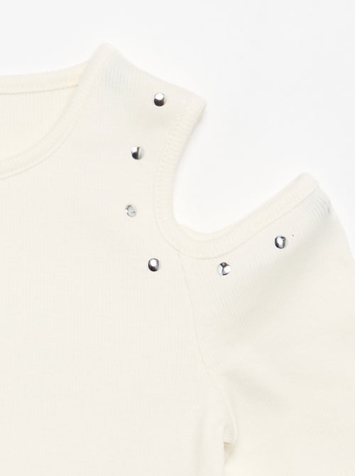 T-shirt a costine con borchie e spalle scoperte - Kiabi T-shirt a costine con borchie e spalle scoperte - Kiabi