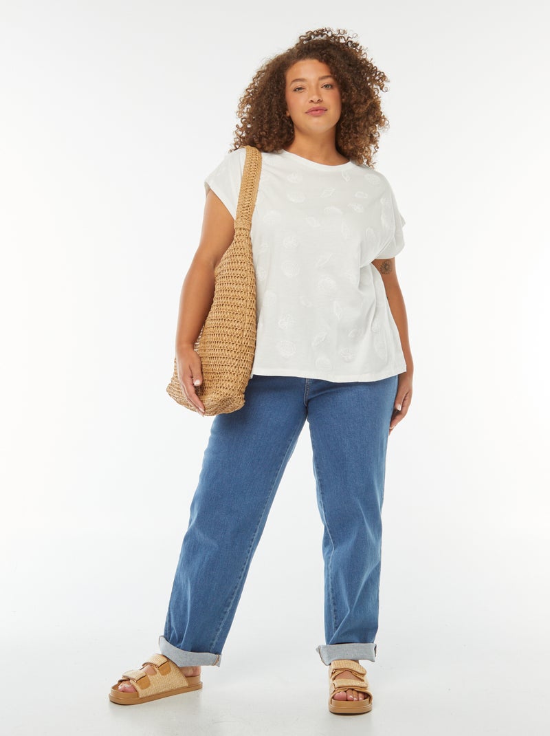 T-shirt à emmanchures courtes et broderies all over Blanc - Kiabi