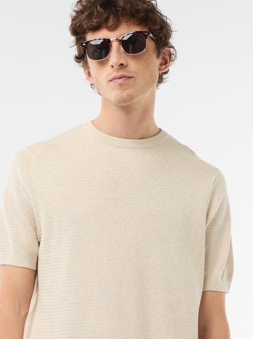 T-shirt à manches courtes en matière fantaisie - Kiabi