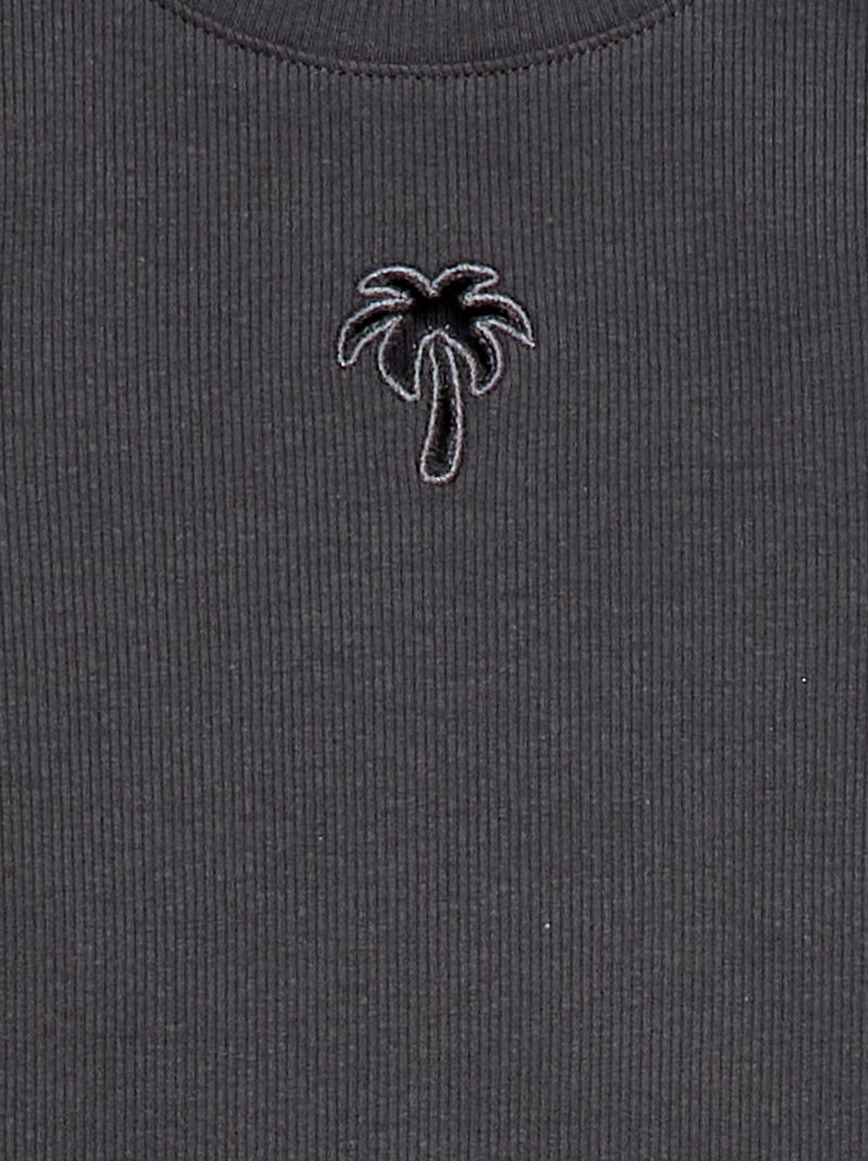 T-shirt à manches courtesavec forme ajourée Noir - Kiabi