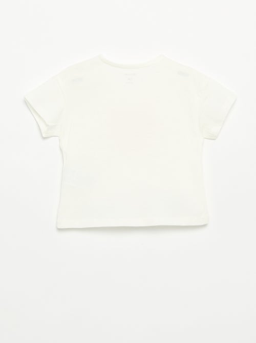 T-shirt a maniche corte con cuore cucito - Kiabi T-shirt a maniche corte con cuore cucito - Kiabi