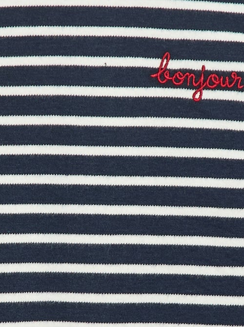T-shirt a maniche lunghe con 'bonjour' ricamato sul petto - Kiabi T-shirt a maniche lunghe con 'bonjour' ricamato sul petto - Kiabi