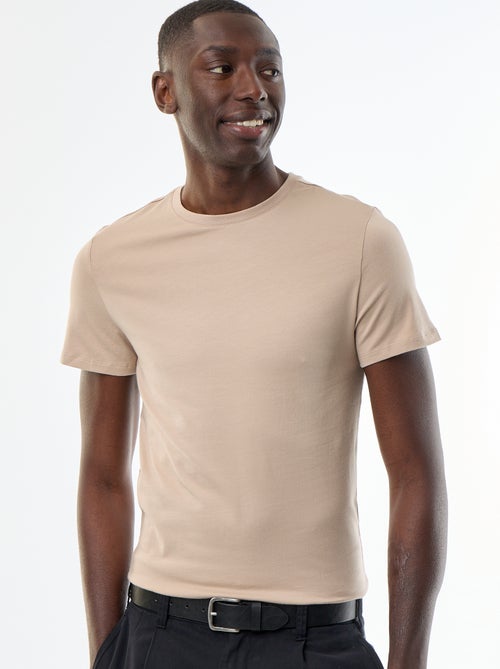 T-shirt a tinta unita - Slim fit - Kiabi T-shirt a tinta unita - Slim fit - Kiabi
