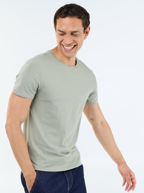T-shirt a tinta unita - Slim fit - Kiabi T-shirt a tinta unita - Slim fit - Kiabi
