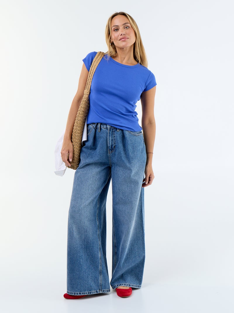 T-shirt a tinta unita con scollo all'americana e maniche corte Blu - Kiabi
