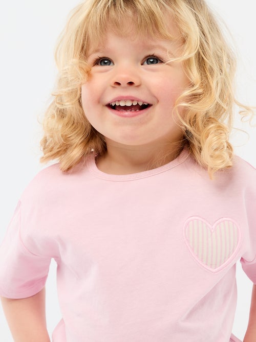 T-Shirt aus Baumwolljersey mit Herz-Patch - Kiabi