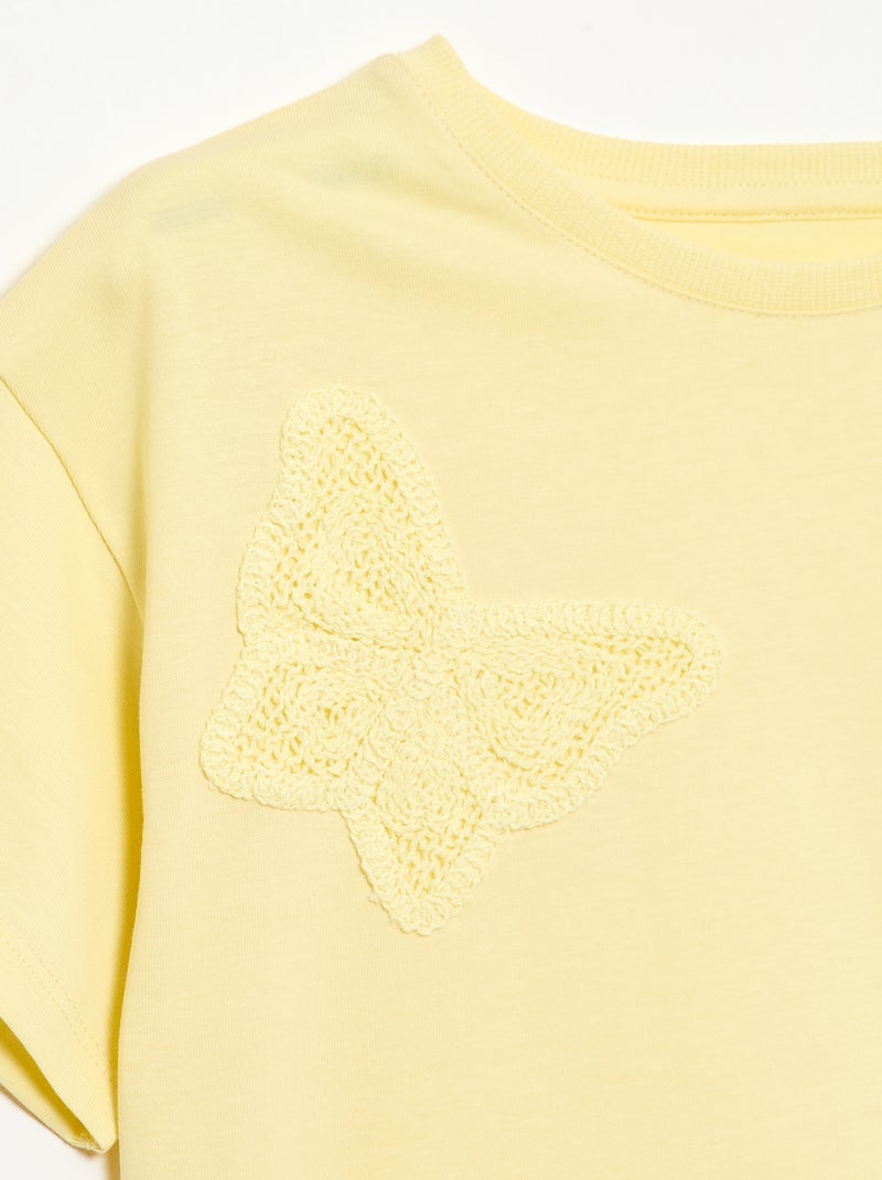T-shirt avec fleurs en macramé Jaune - Kiabi