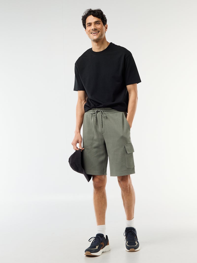 T-shirt basic vestibilità comfort / oversize Nero - Kiabi