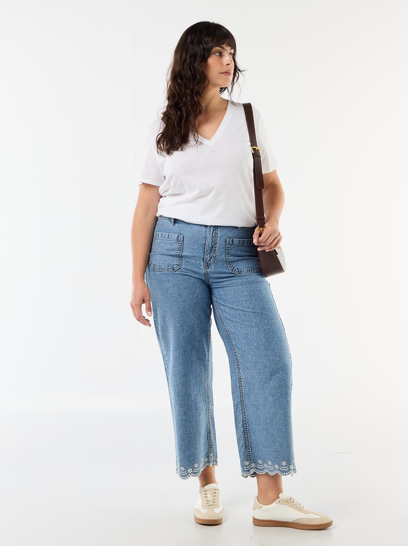 T-shirt basique col V et manches courtes Blanc - Kiabi