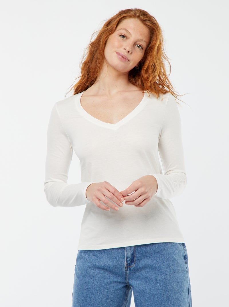 T-shirt col V Blanc cassé - Kiabi