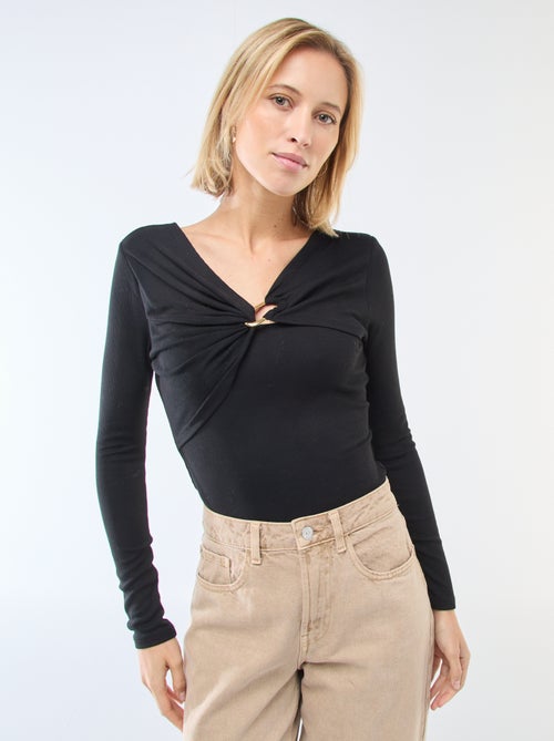 T-shirt côtelé avec bijoux fantaisie devant - Kiabi