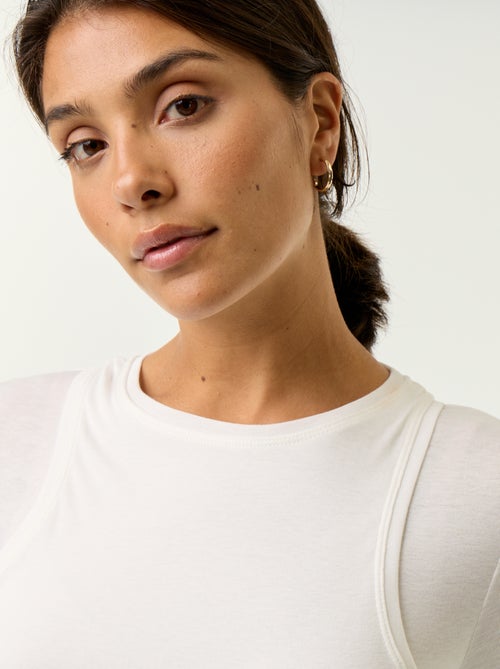 T-shirt effetto 2 in 1 con canotta - Kiabi