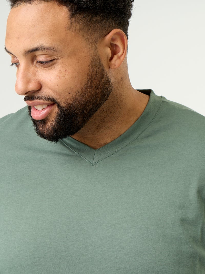 T-shirt en jersey à col en V Vert - Kiabi