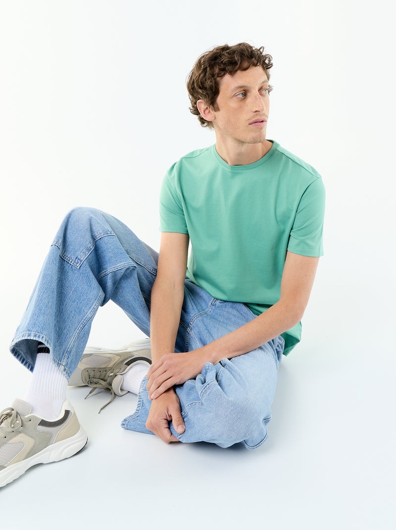 T-shirt Homme en coton à col rond Vert - Kiabi