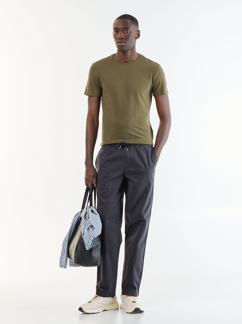 T-shirt homme en coton uni à col rond Gris - Kiabi