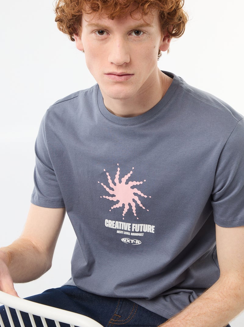 T-shirt imprimé placé en coton uni Gris - Kiabi