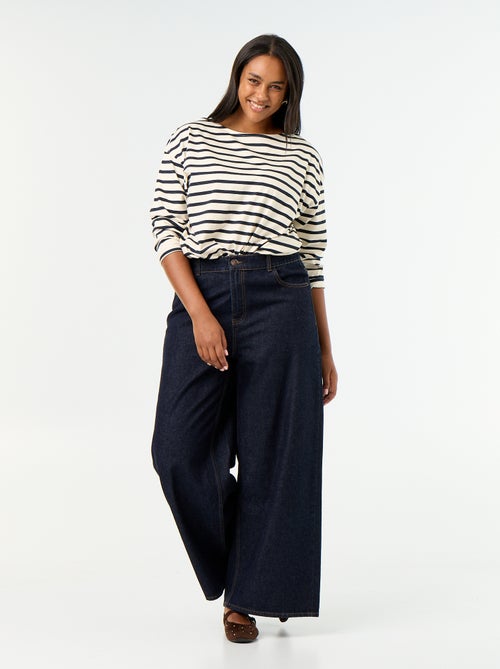 T-shirt in jersey a righe a maniche lunghe - Kiabi T-shirt in jersey a righe a maniche lunghe - Kiabi