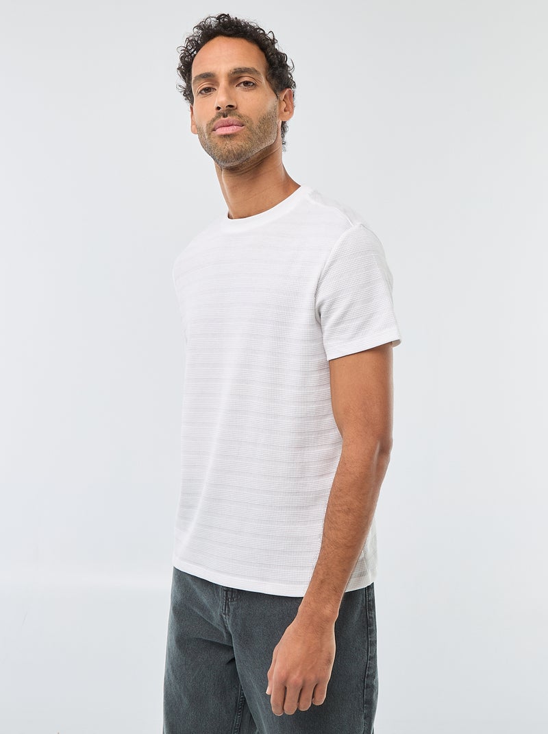 T-shirt manches courtes en maille gaufrée Blanc - Kiabi