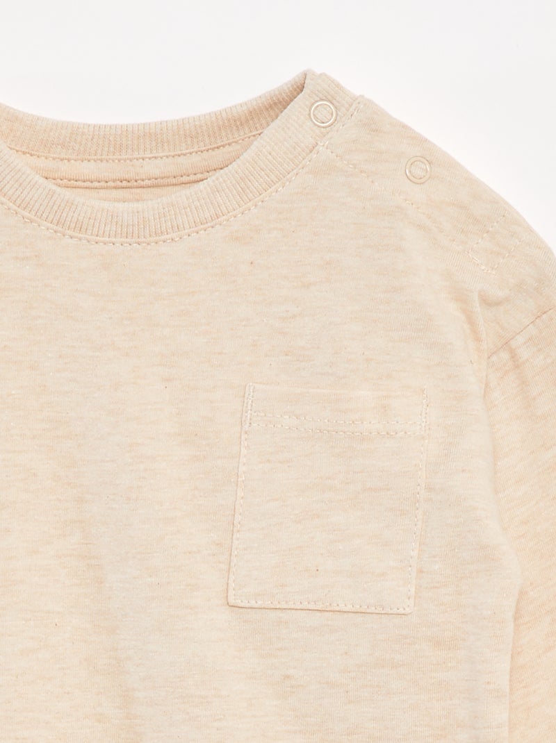 T-shirt manches longues et poche poitrine Beige - Kiabi