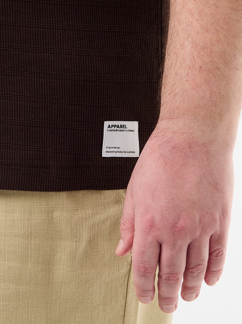 T-shirt matière fantaisie côtelée Marron - Kiabi