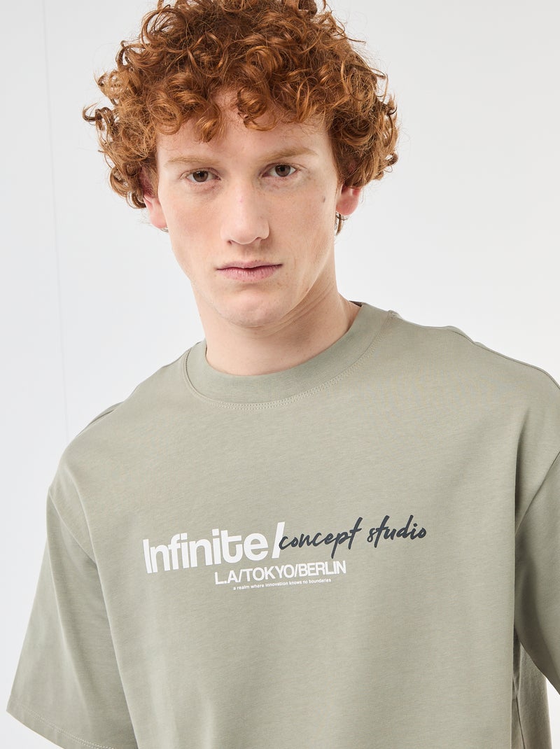 T-Shirt mit Front- und Rückenprint aus unifarbener Baumwolle Grün - Kiabi