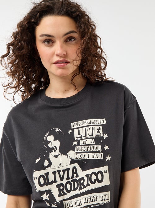 T-Shirt "Olivia Rodrigo" mit kurzen Ärmeln - Kiabi
