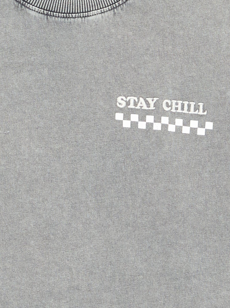 T-shirt ricamata e stampata a maniche corte Grigio - Kiabi