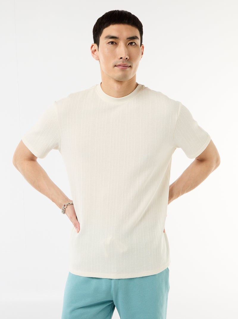 T-shirt uni à manches courtes en maille fantaisie Blanc - Kiabi